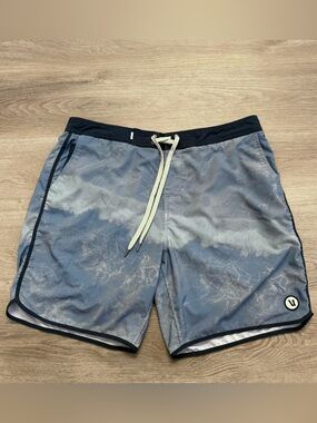 VUORI Cruise Boardshorts Men's Size 36 Blue Unlined V314 Swim Shorts
